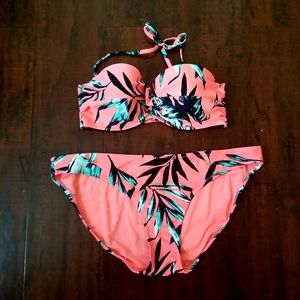 Old Navy two piece bathing suit
